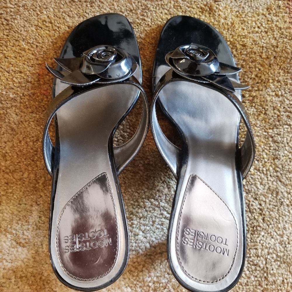 Shoes - Picture 2 of 4